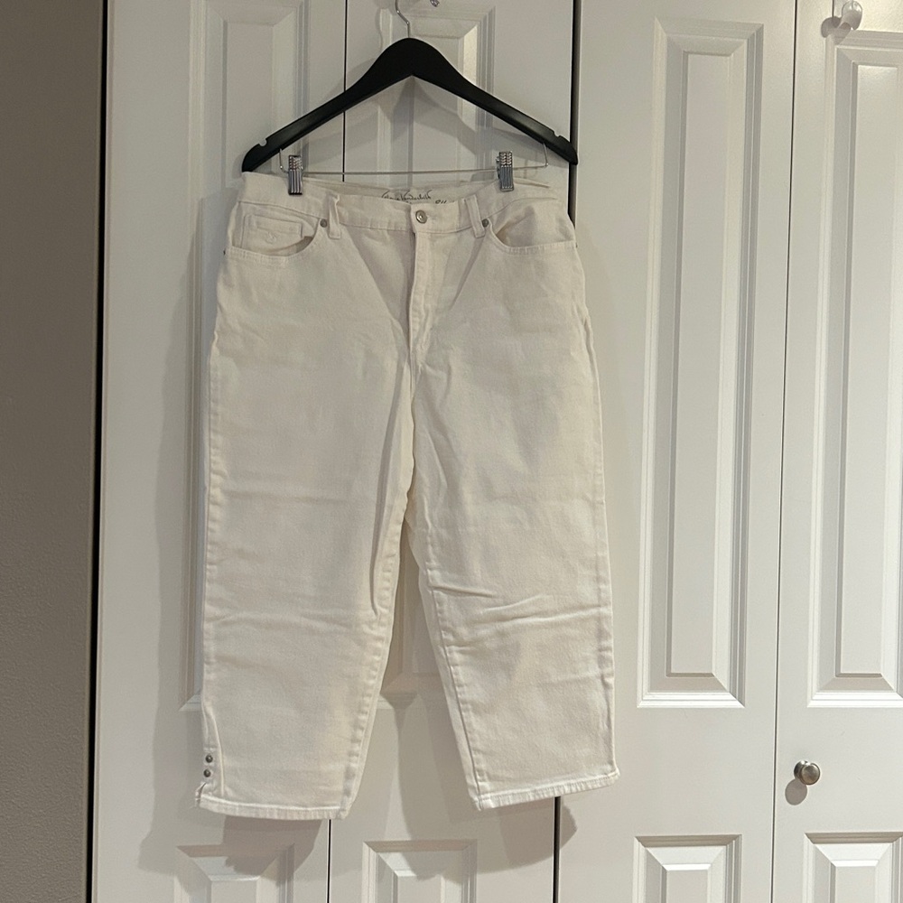 Gloria Vanderbilt Women's White Jeans